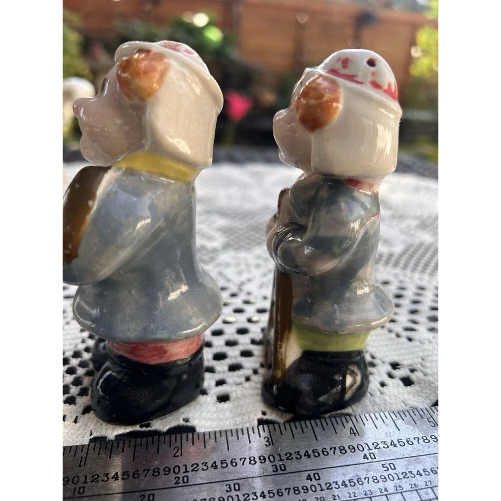 Vintage Japan Figural Salt & Pepper Shakers Carpenter Workers Ladder Hammer Pair